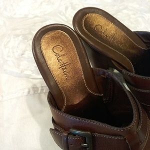 cole haan women's clogs